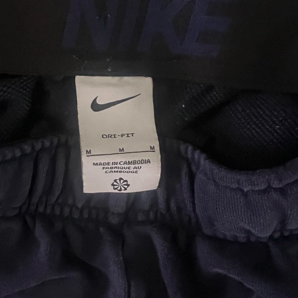 Nike Men's Dark Blue Joggers with White Swoosh and Silver Side Panel - Picture 2 of 5